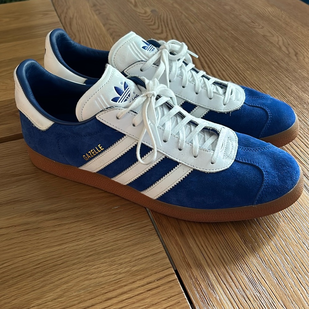Men’s Adidas Blue Suede Gazelle size US12